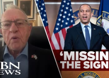'Waste Bin of History': Alan Dershowitz Torches Democrats on Israel