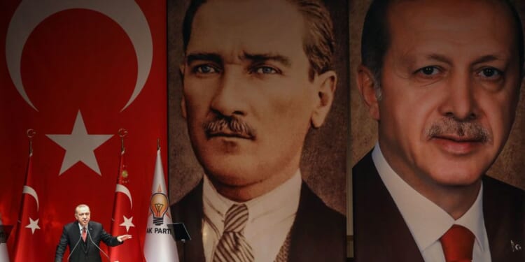 Will the war bring down Erdoğan?
